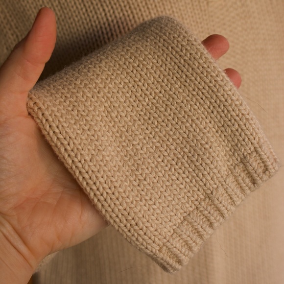 Vintage Talbots 100% Cotton Creme Knitted V-Neck Sweater Size S - Picture 4 of 15